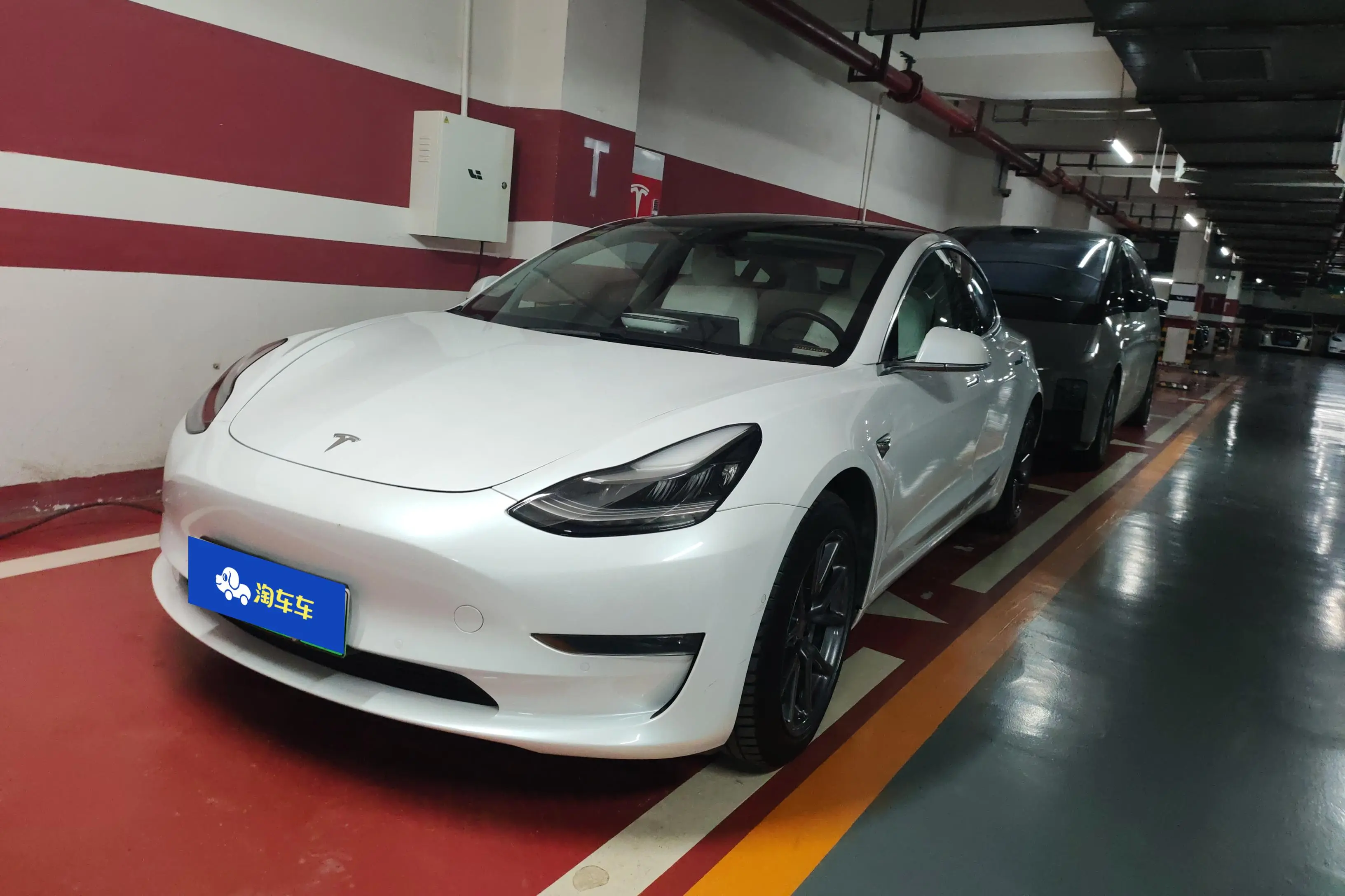 Tesla Model 3  из Китая