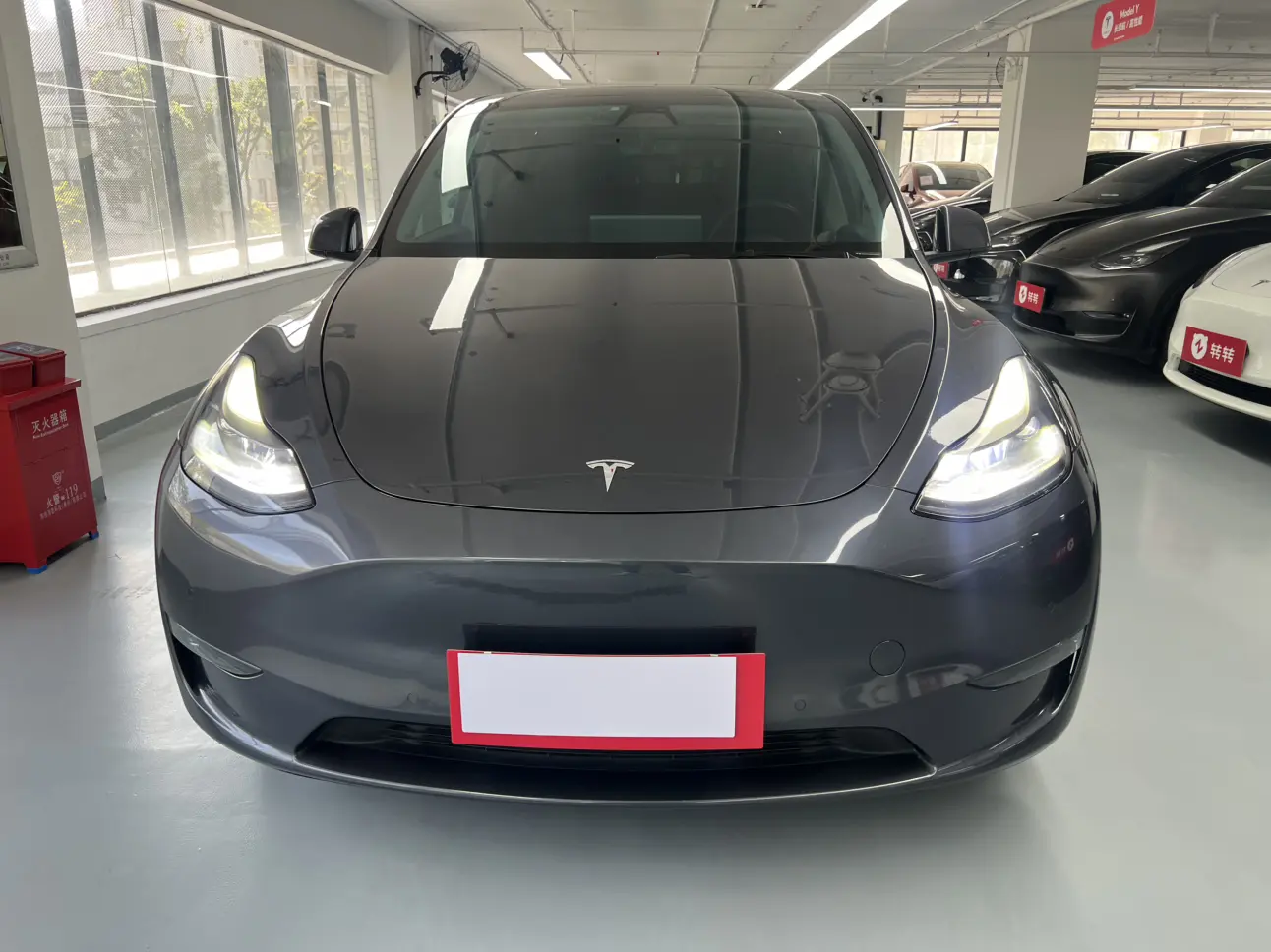 Tesla Model Y  из Китая
