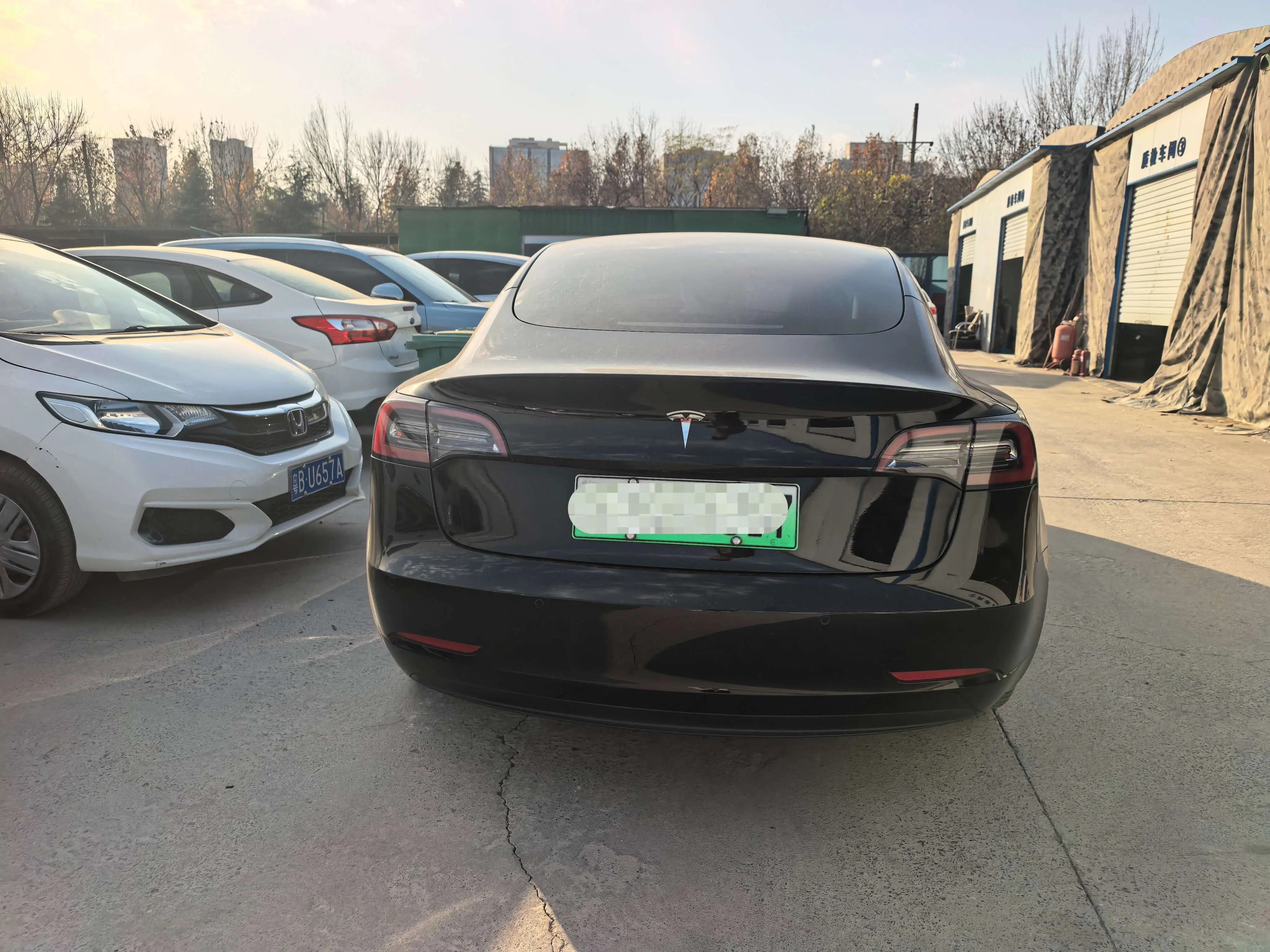 Tesla Model 3  из Китая