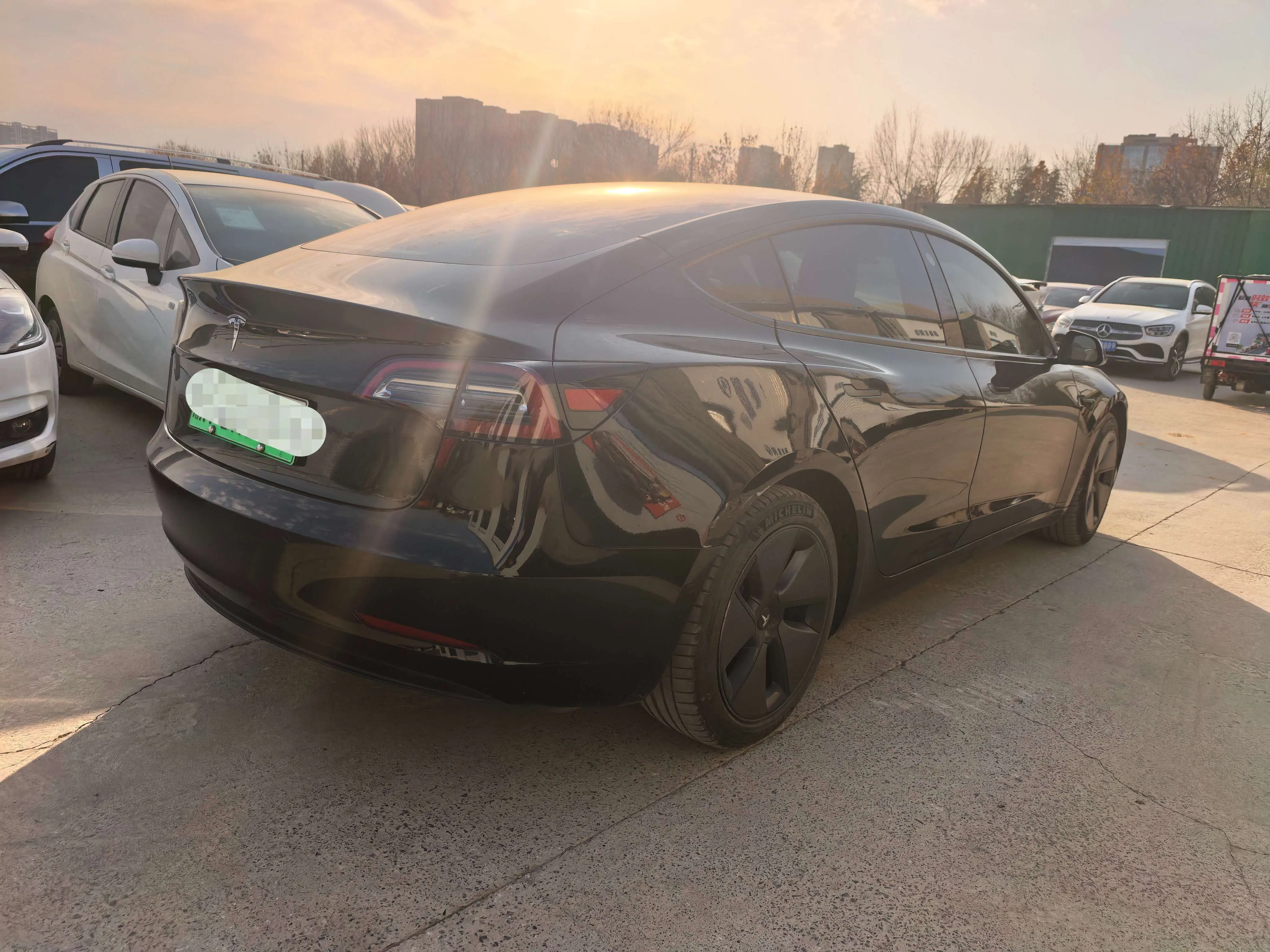 Tesla Model 3  из Китая