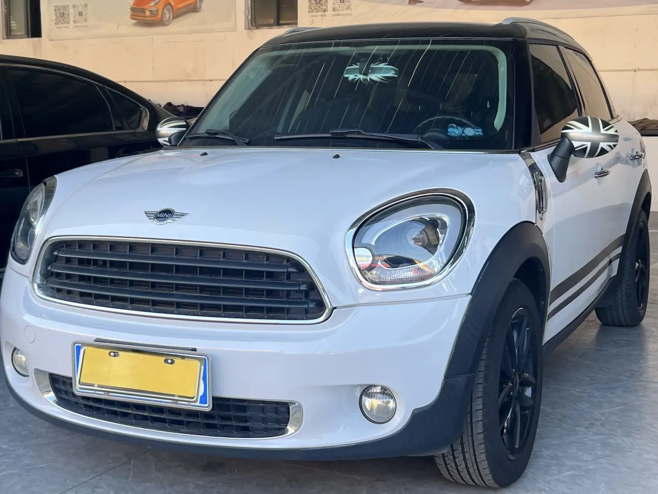 MINI COUNTRYMAN  из Китая