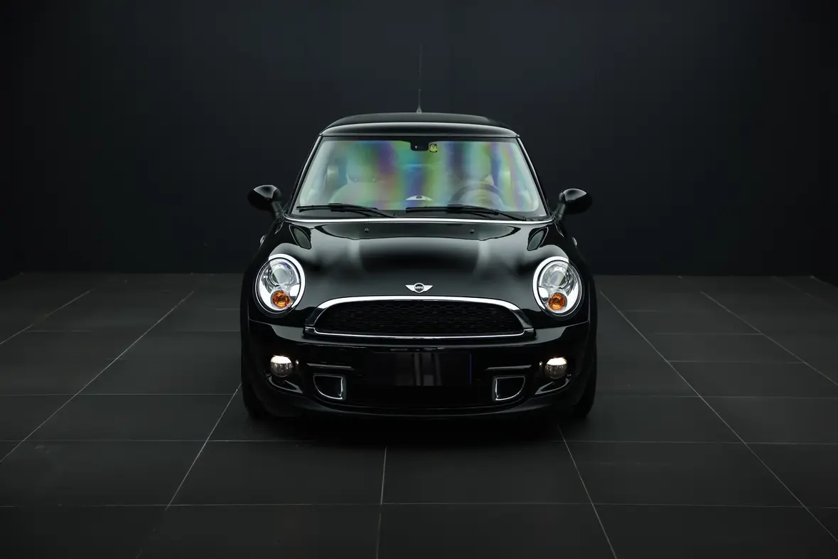 MINI 