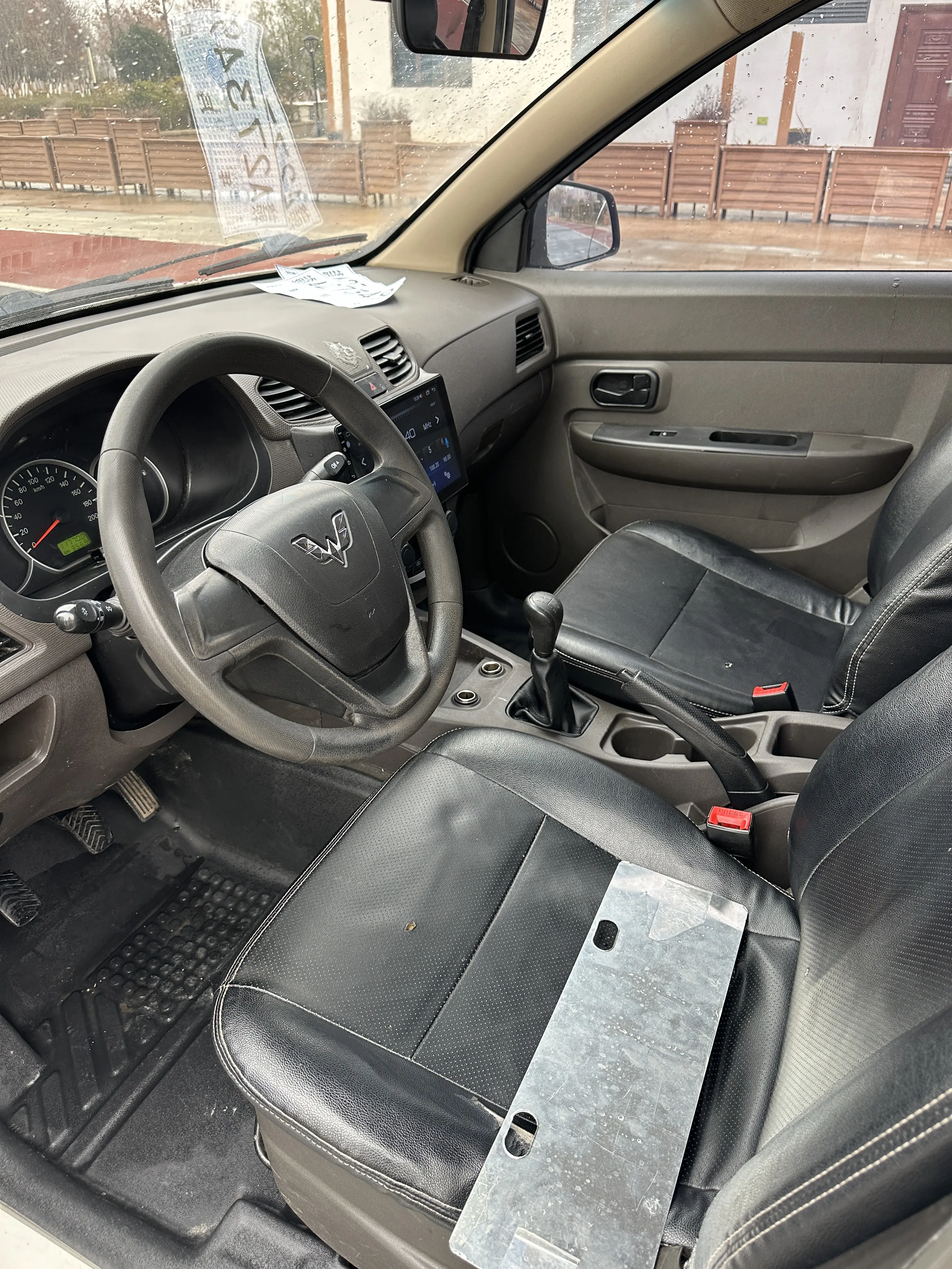 Wuling Hongguang  из Китая