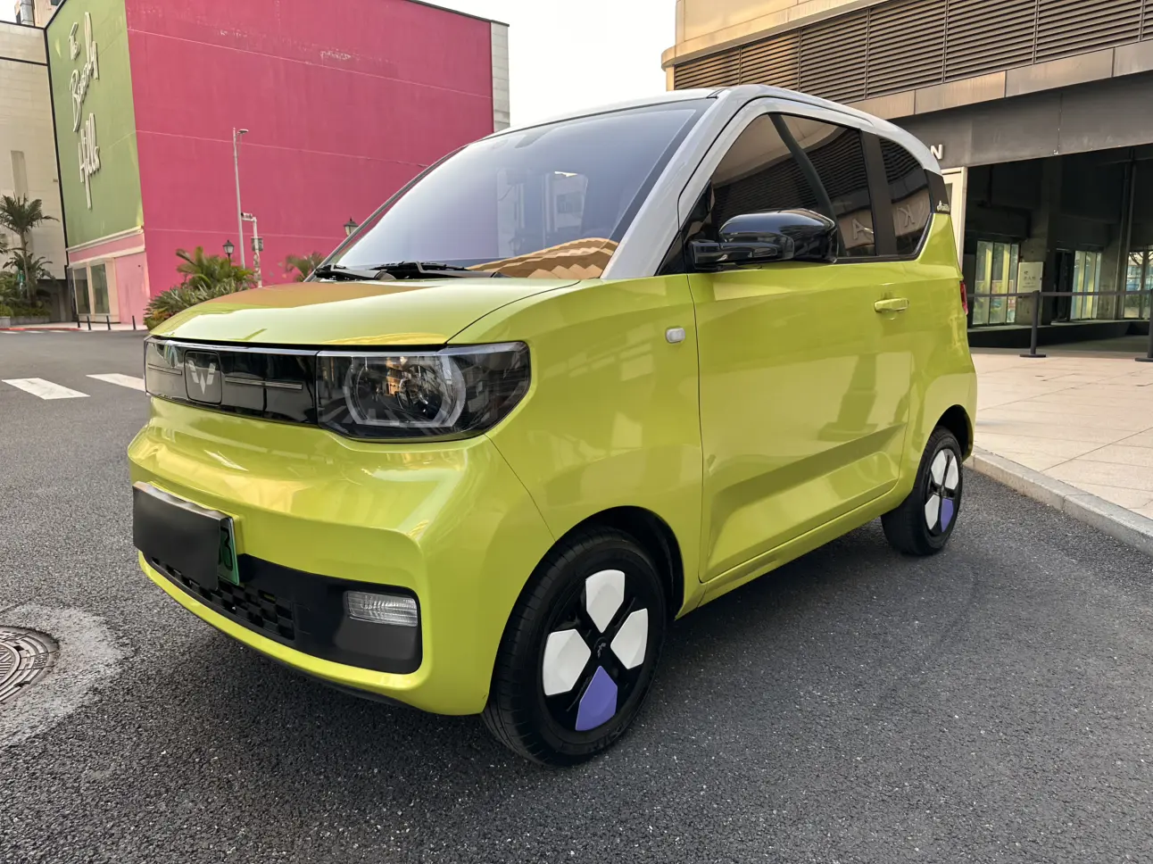 Wuling Hongguang MINIEV  из Китая
