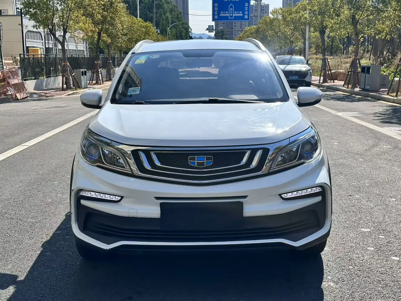 Geely Vision X3  из Китая