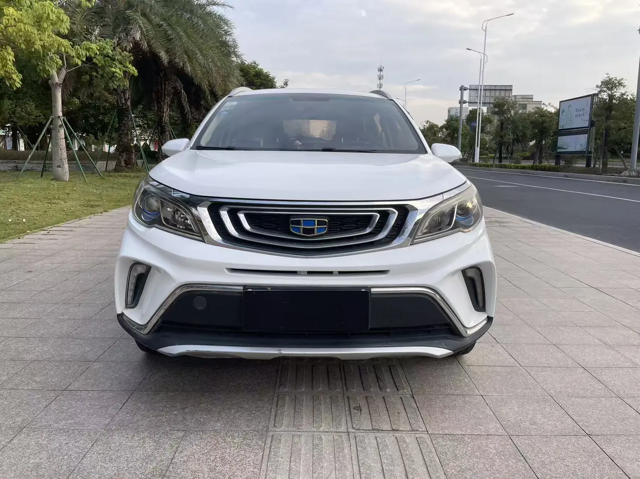 Geely Vision X3  из Китая