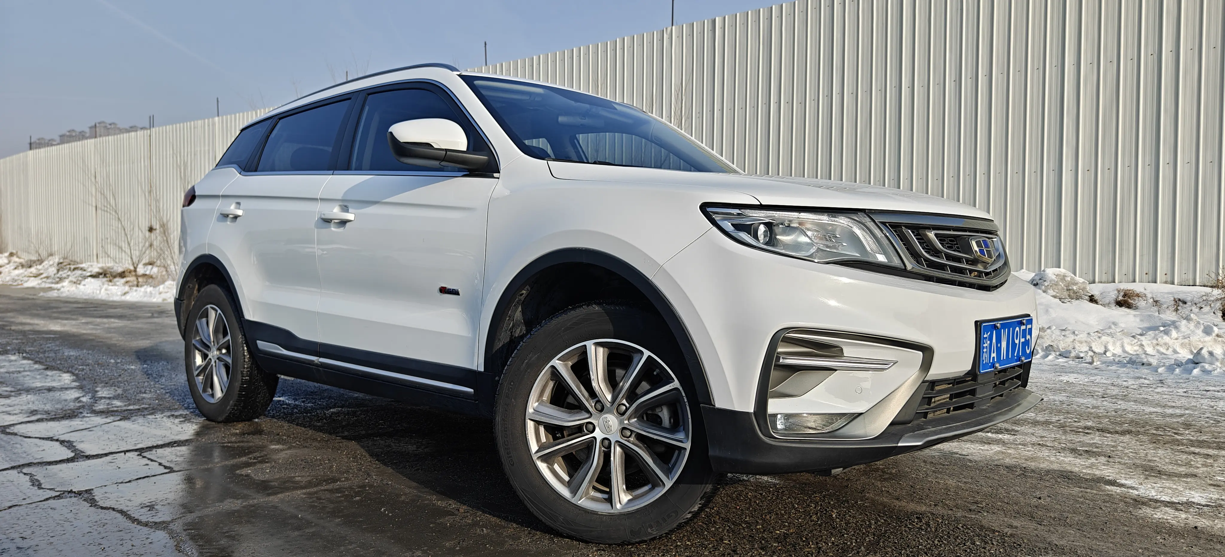 Geely Atlas (Boyue)  из Китая