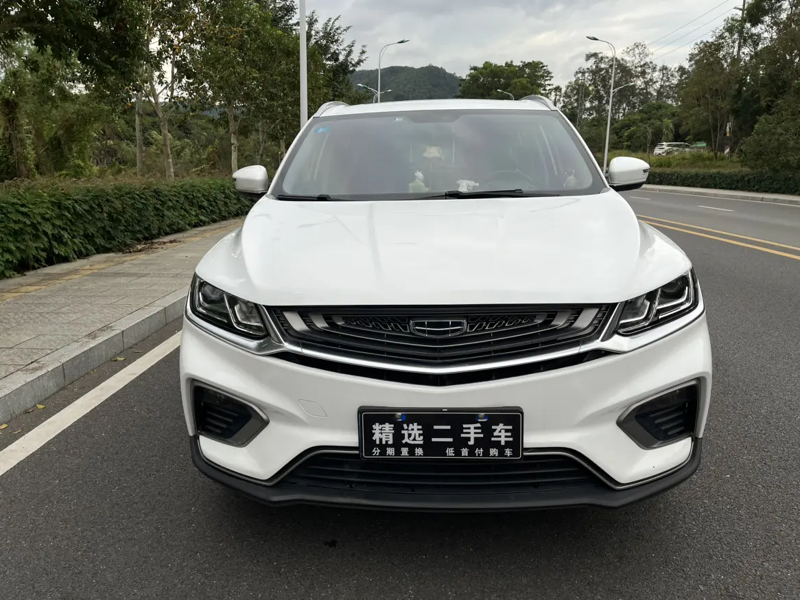 Geely Coolray SX11 (Binyue)  из Китая