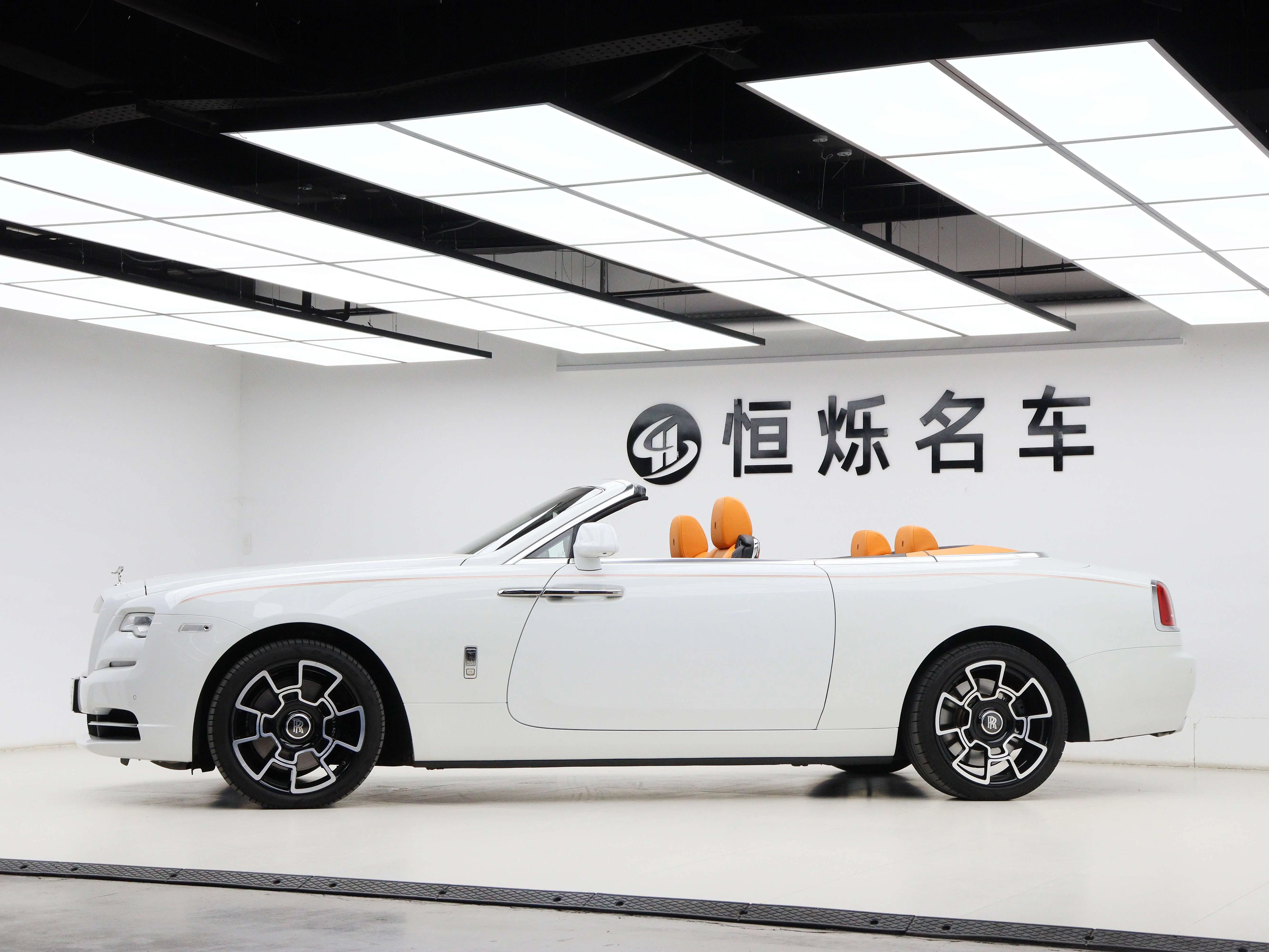 Rolls Royce Yao Ying  из Китая