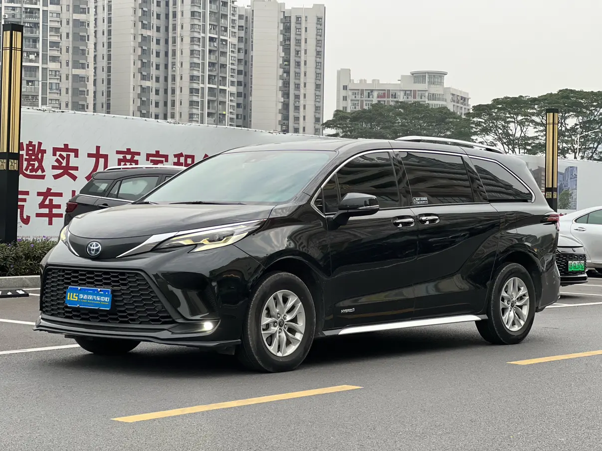 Toyota Granvia  из Китая