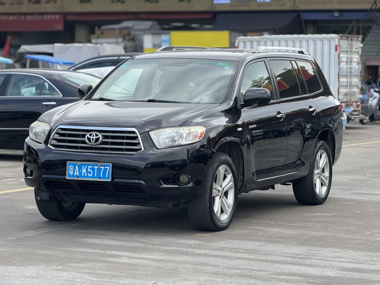 Toyota Highlander  из Китая