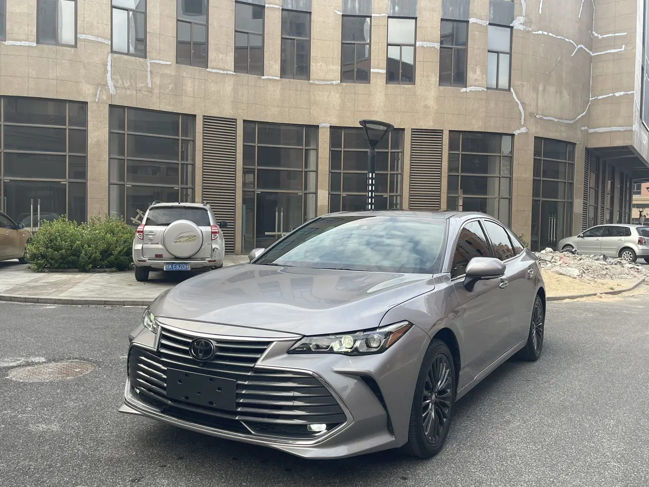 Toyota Avalon (Asian dragon)  из Китая