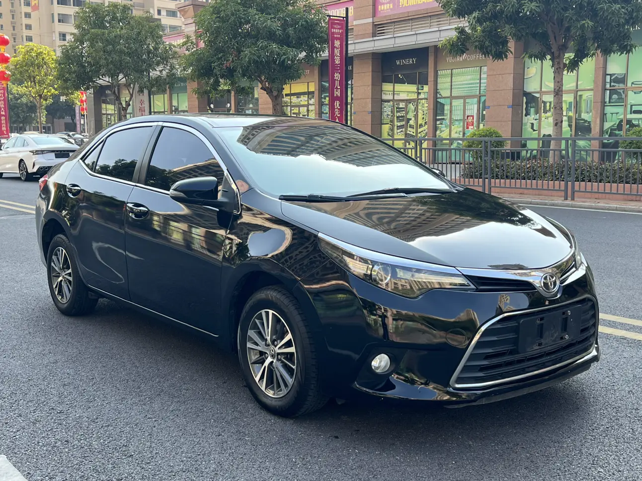 Toyota Levin (Lei Ling)  из Китая