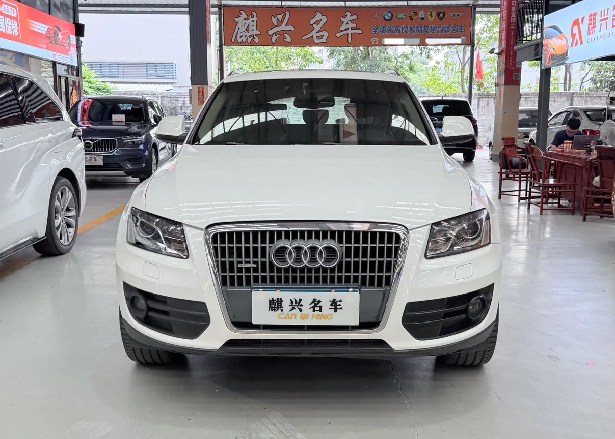 Audi Q5  из Китая