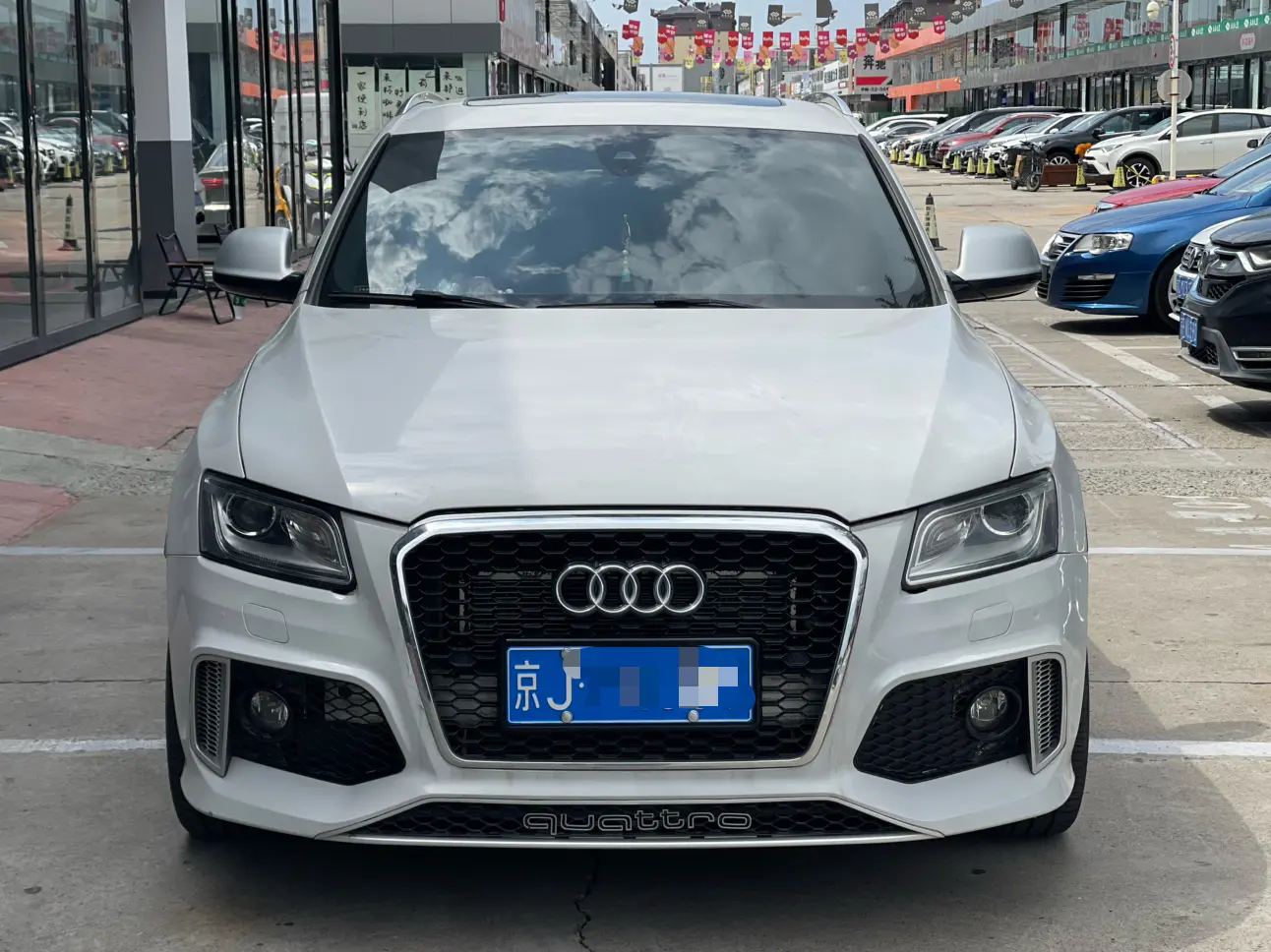 Audi SQ5  из Китая