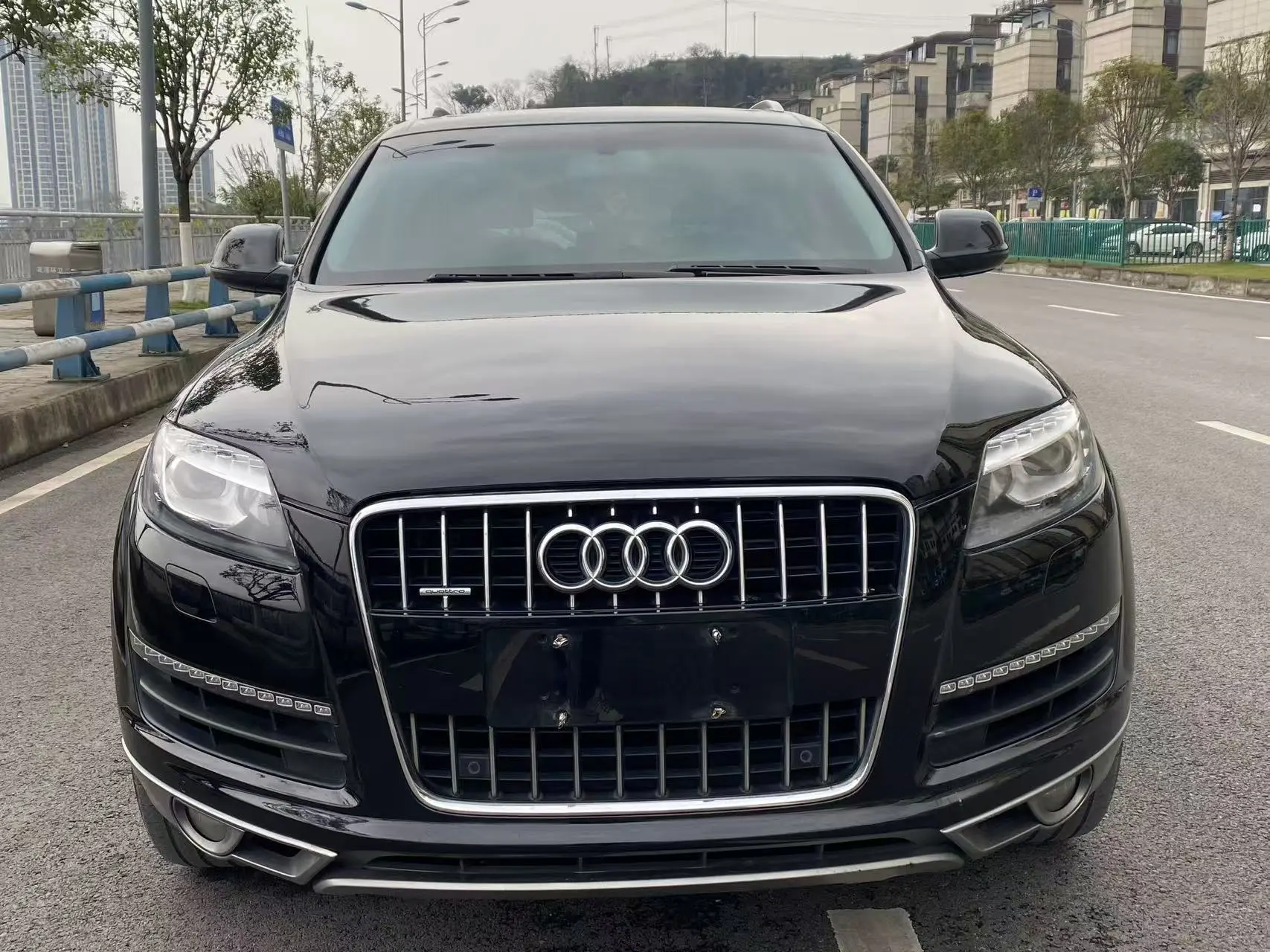 Audi Q7  из Китая