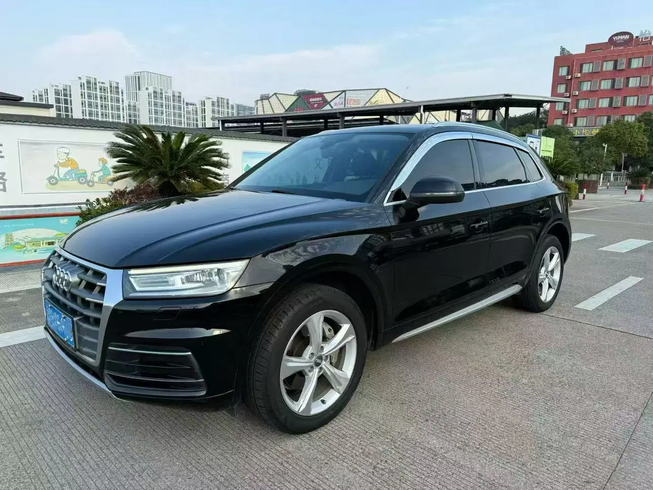 Audi Q5L  из Китая