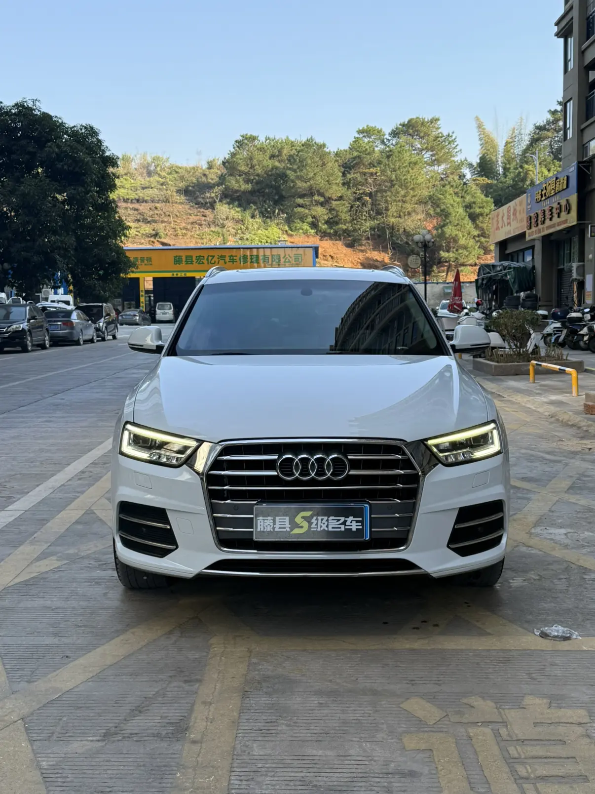 Audi Q3  из Китая