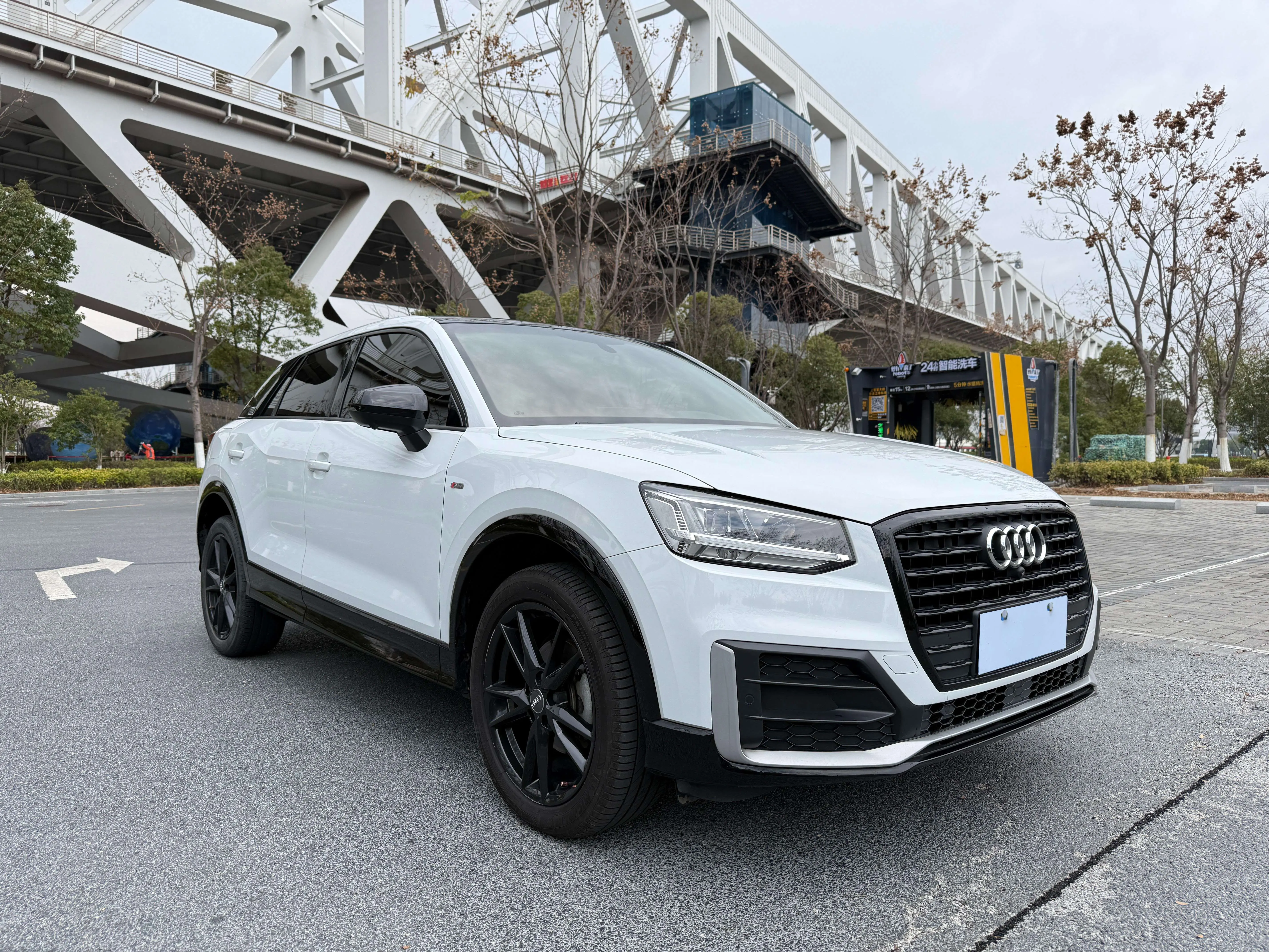 Audi Q2L  из Китая