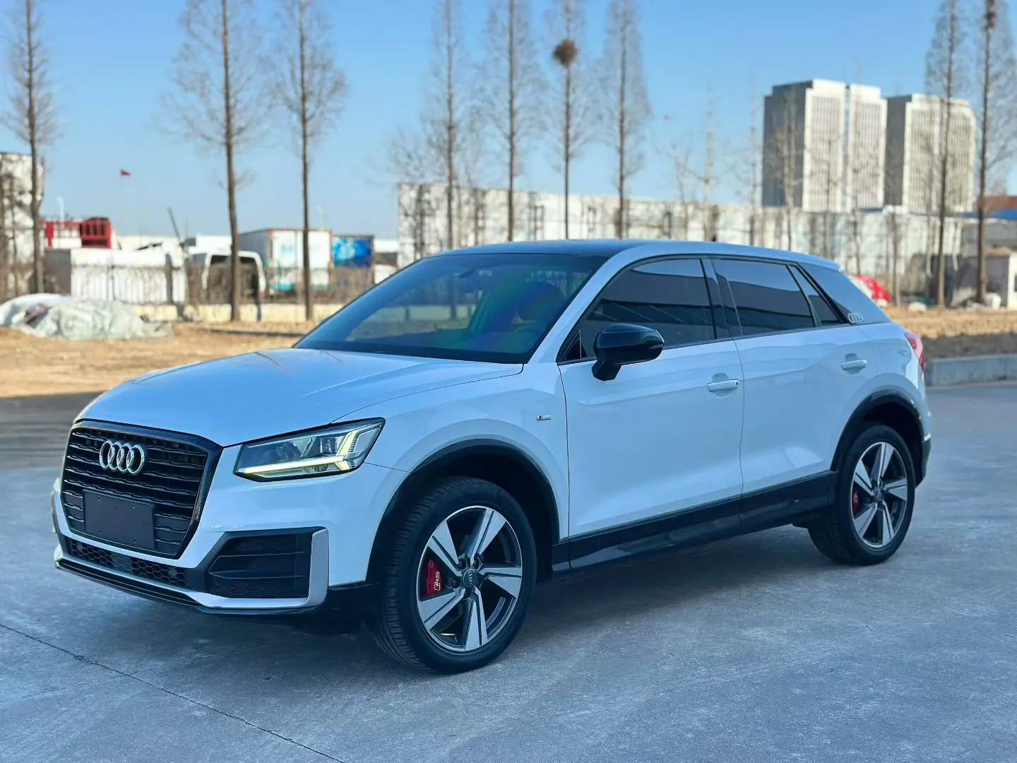 Audi Q2L  из Китая