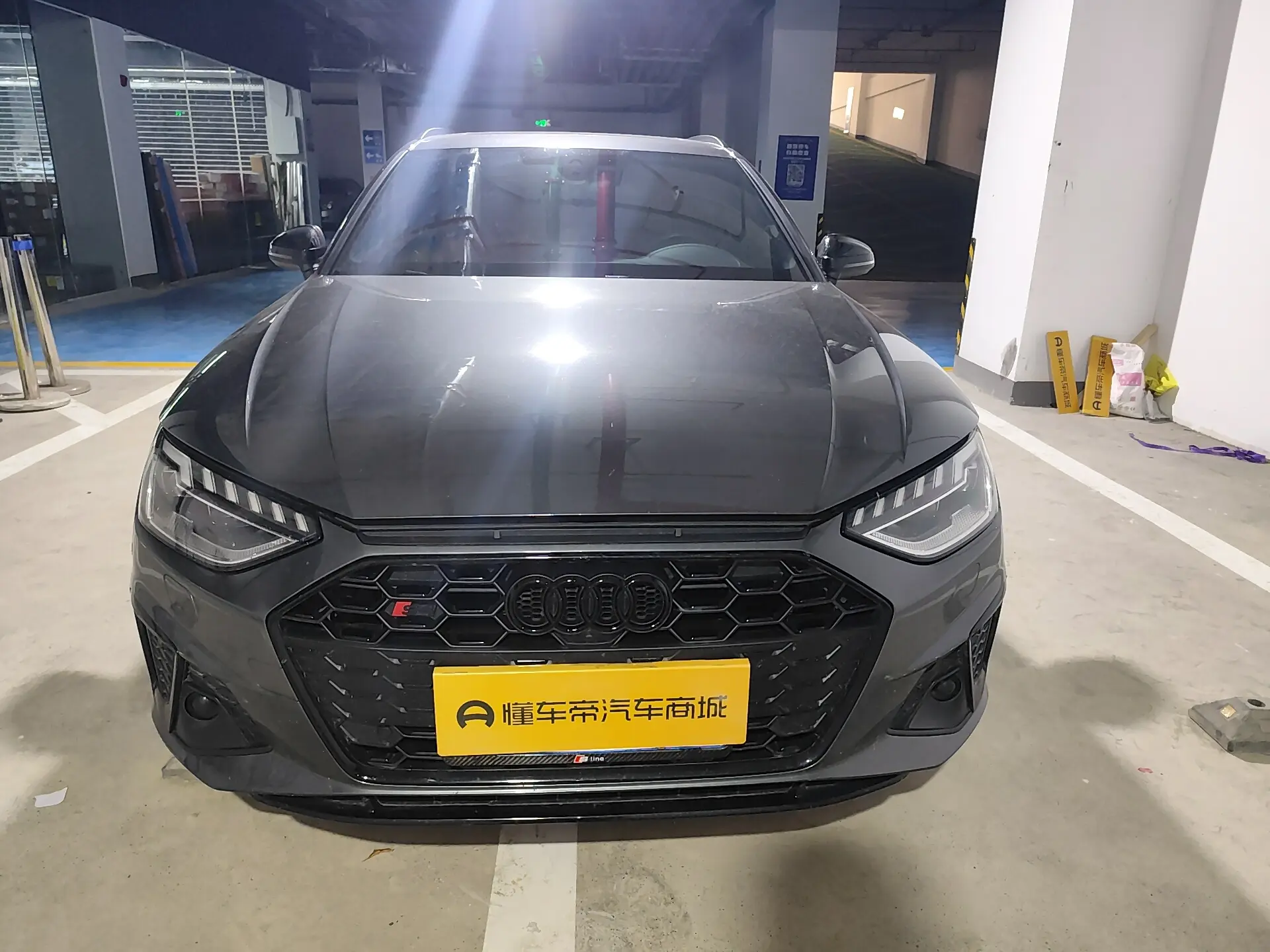 Audi S4  из Китая