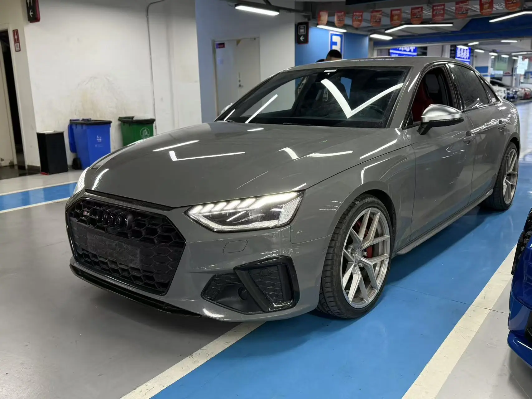 Audi S4  из Китая