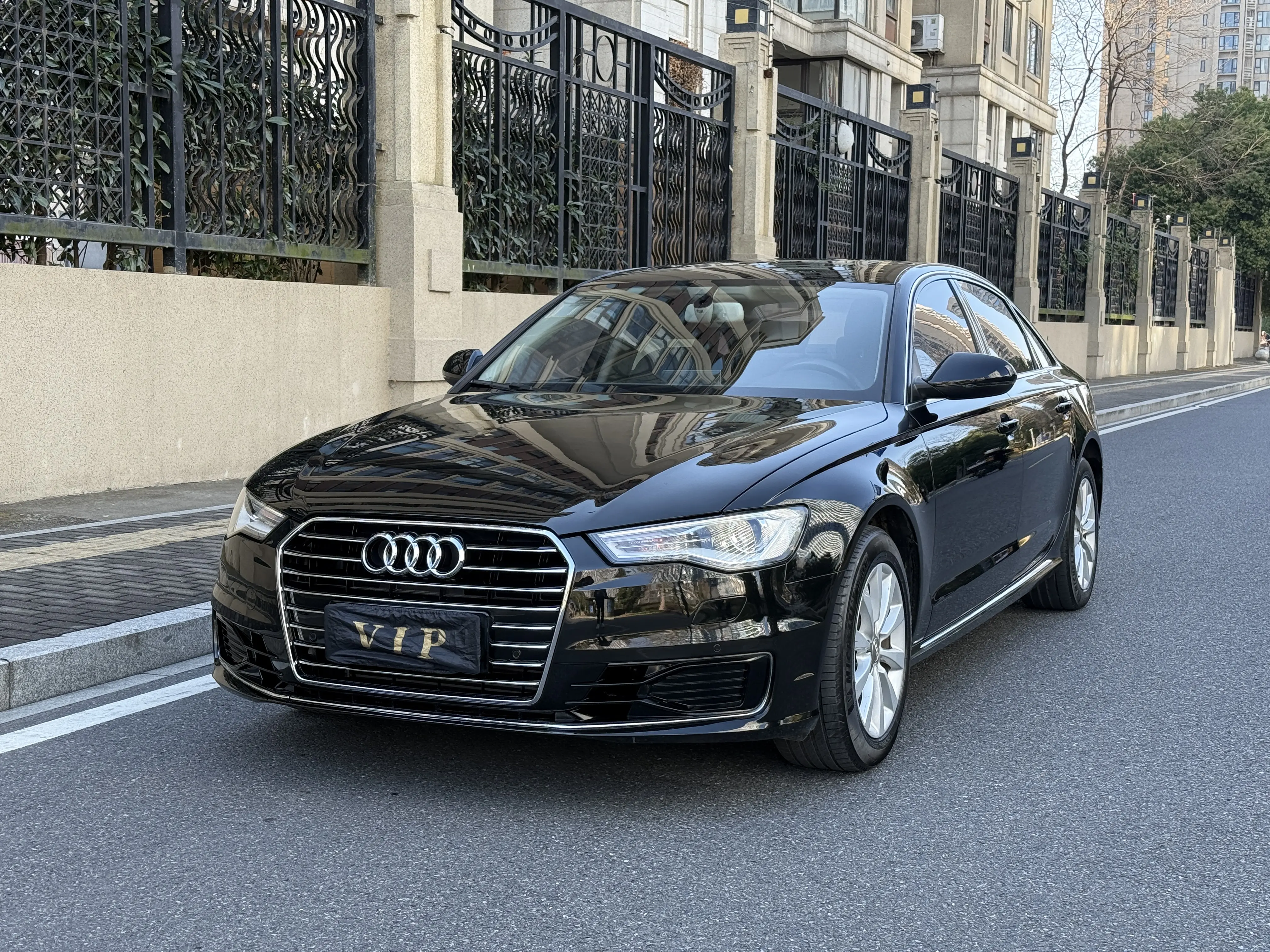 Audi A6L  из Китая