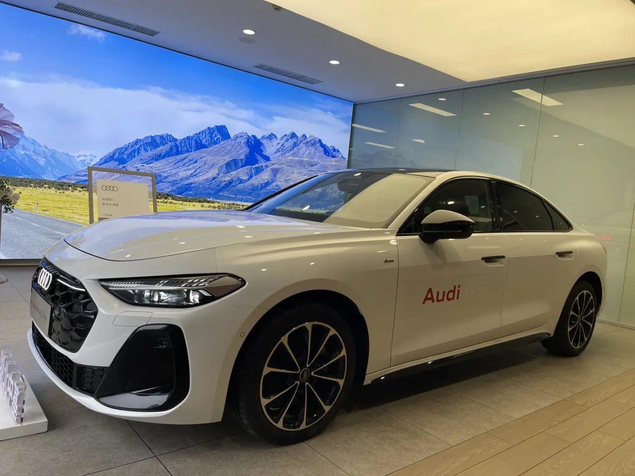 Audi A5L  из Китая