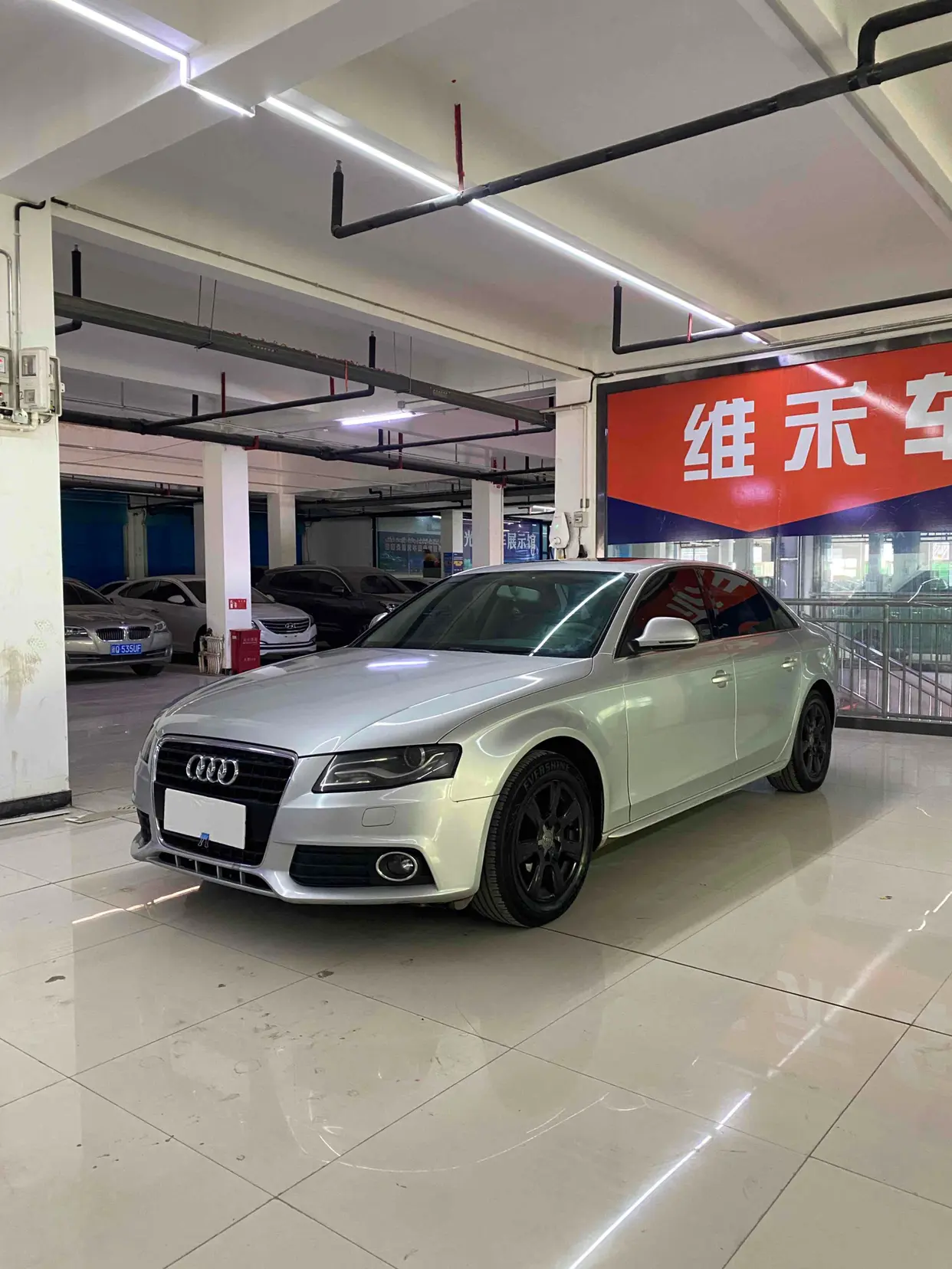 Audi A4L  из Китая