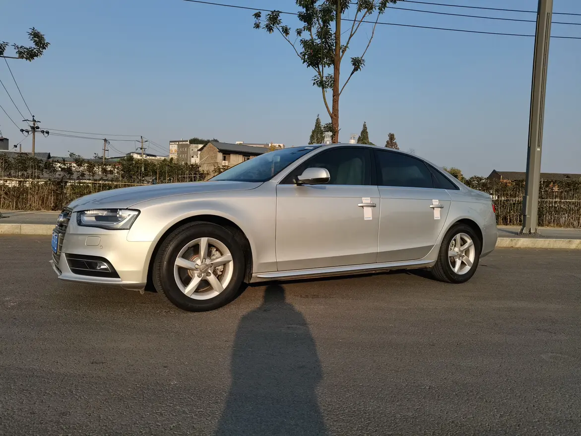 Audi A4L  из Китая