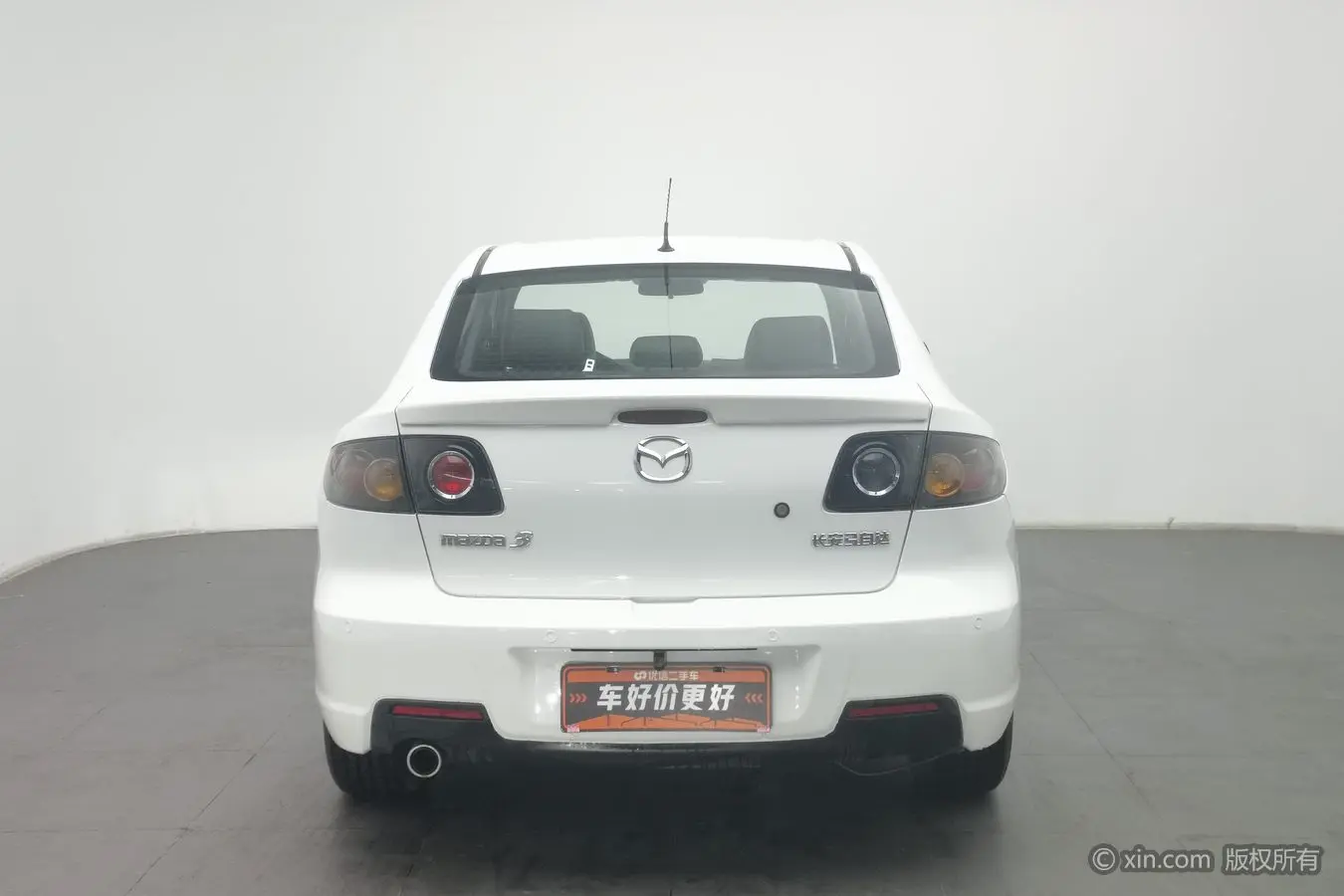 Mazda Axela (Mazda3)  из Китая