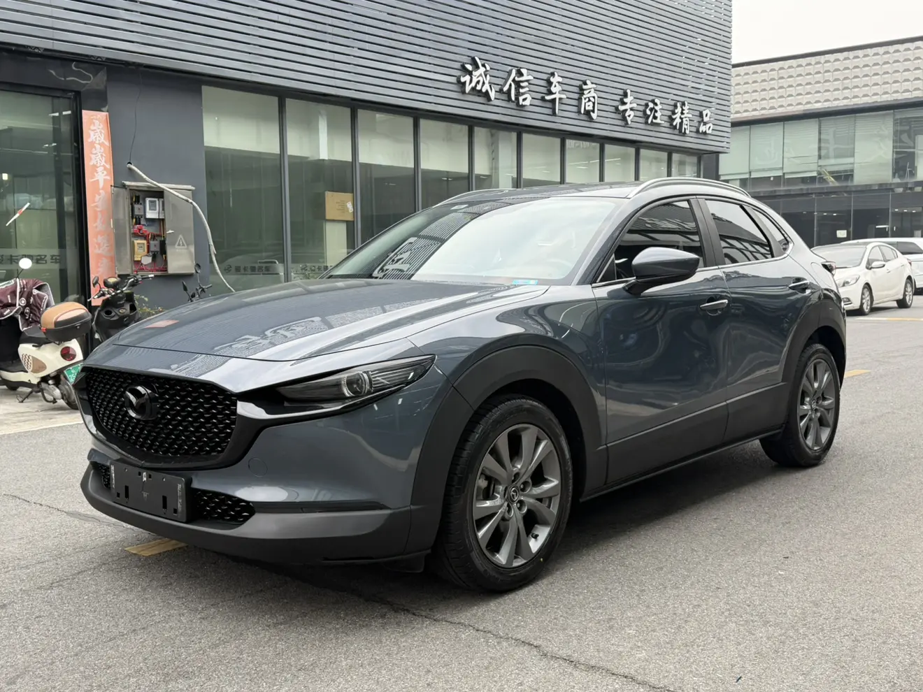 Mazda CX-30  из Китая