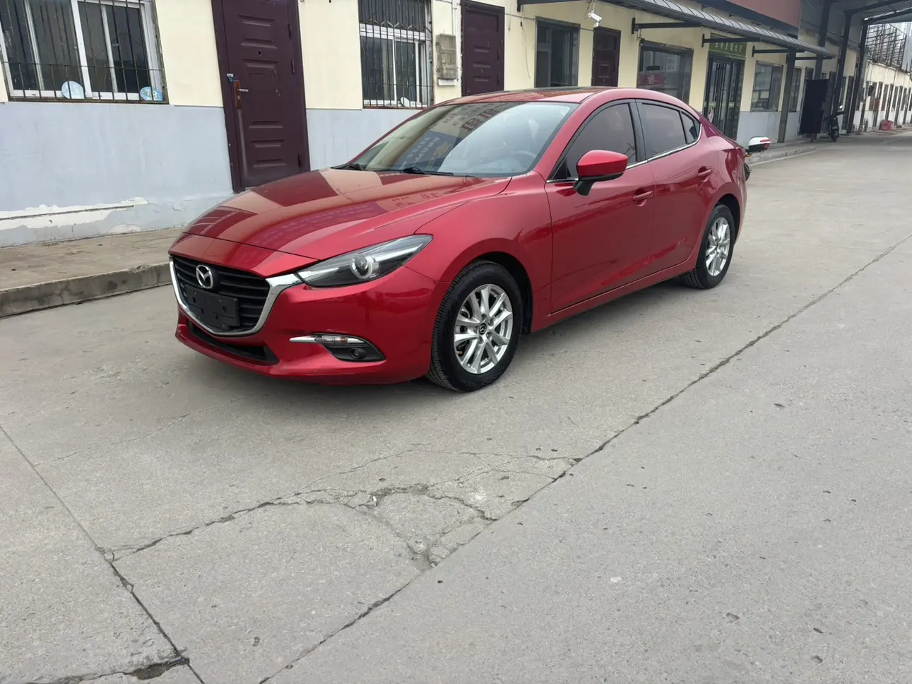 Mazda Axela (Mazda3)  из Китая