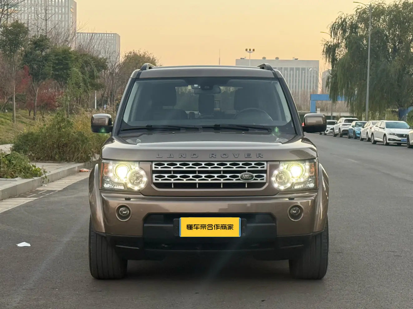 Land Rover Discovery  из Китая