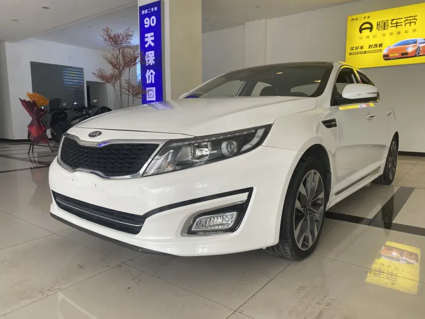 Kia K5  из Китая