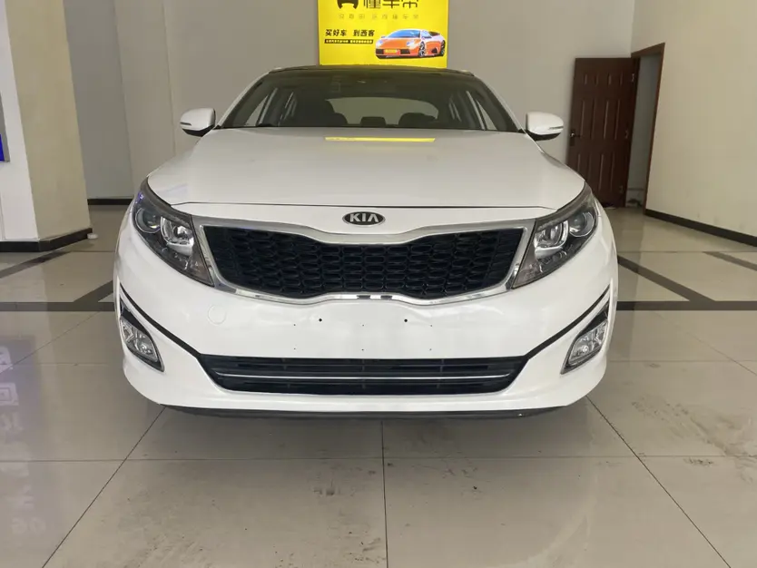 Kia K5  из Китая