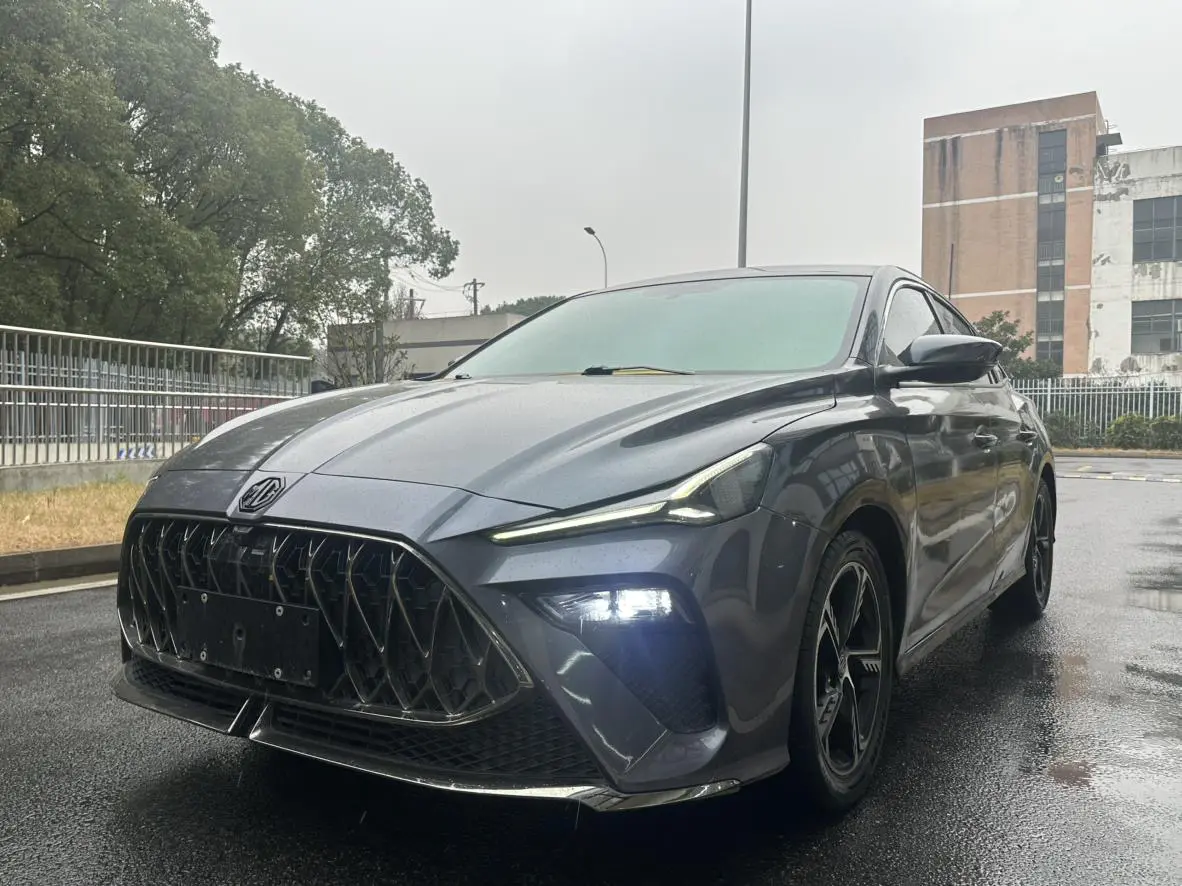 MG 5 Scorpio  из Китая