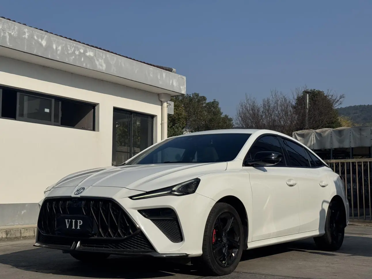 MG 5 Scorpio  из Китая