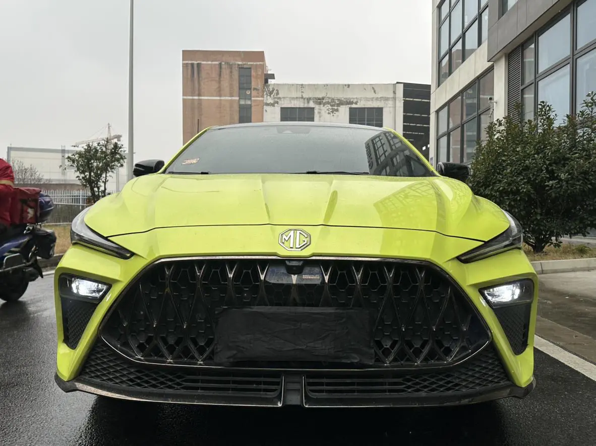 MG 5 Scorpio  из Китая