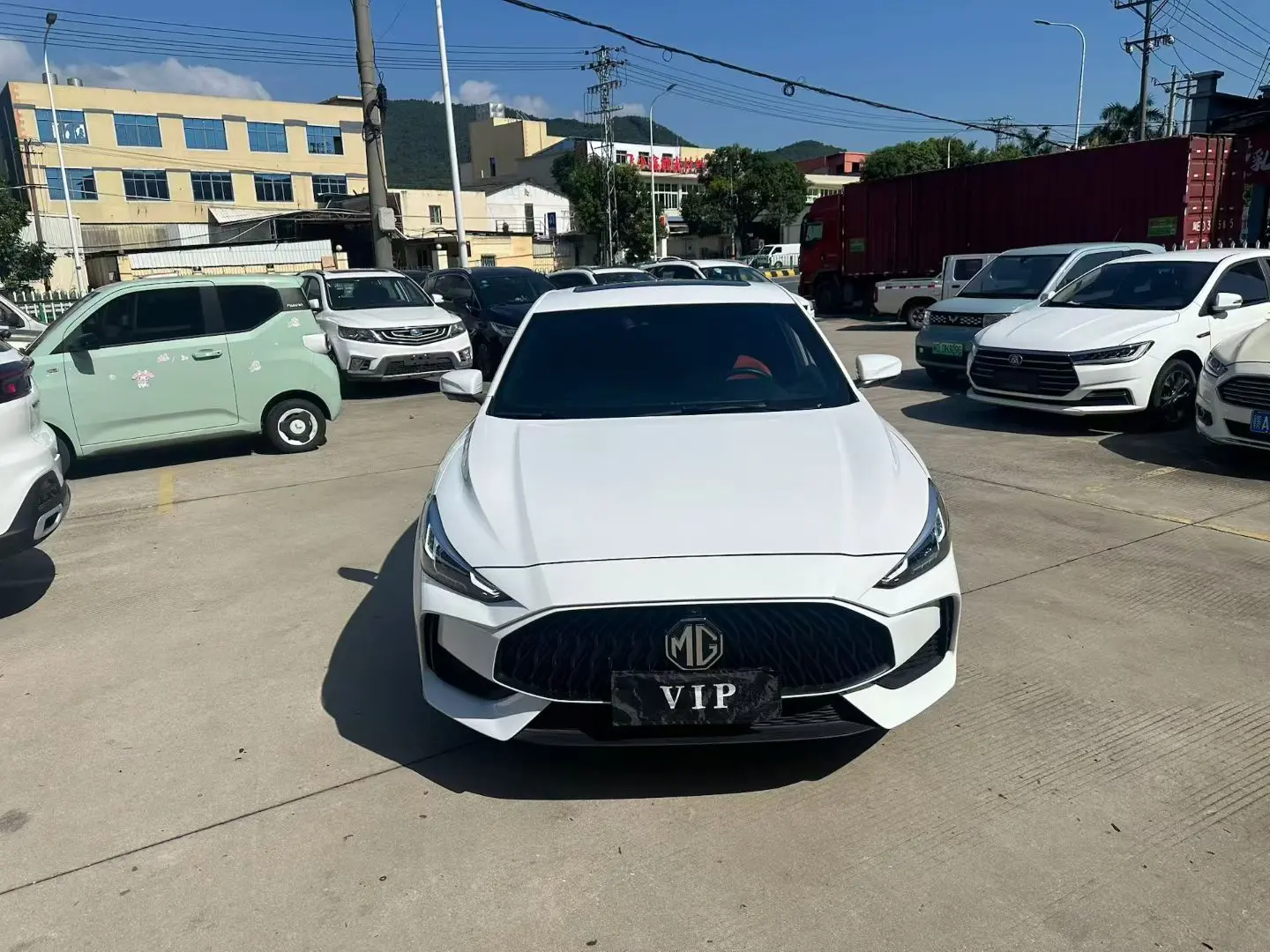 MG 5  из Китая