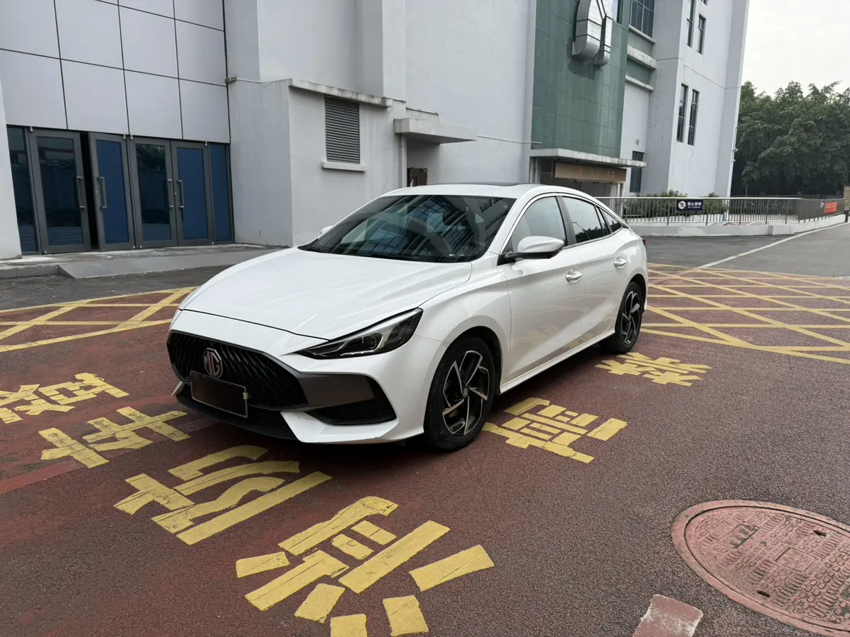 MG 5  из Китая