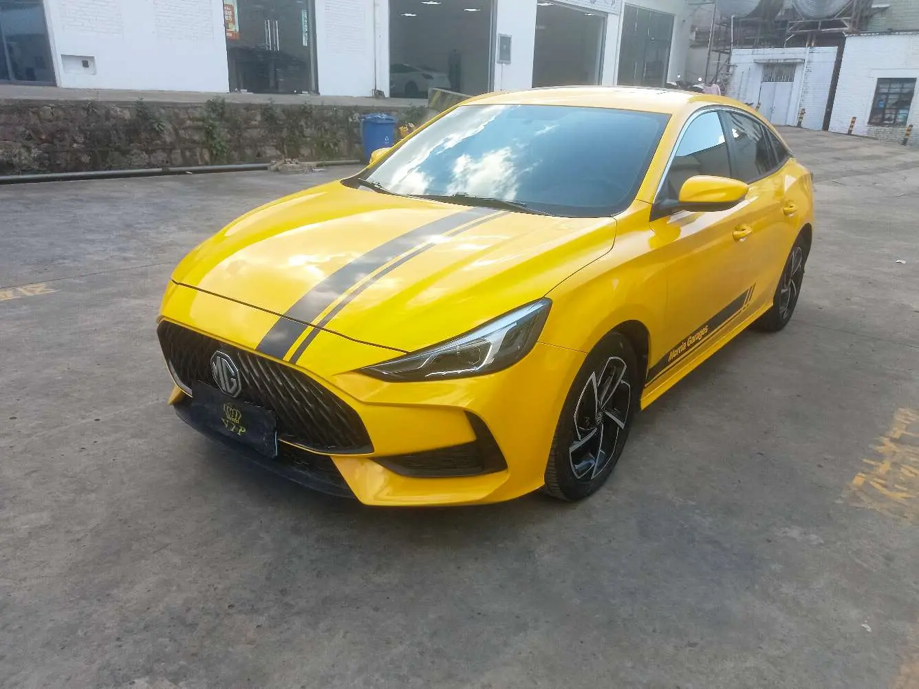 MG 5  из Китая