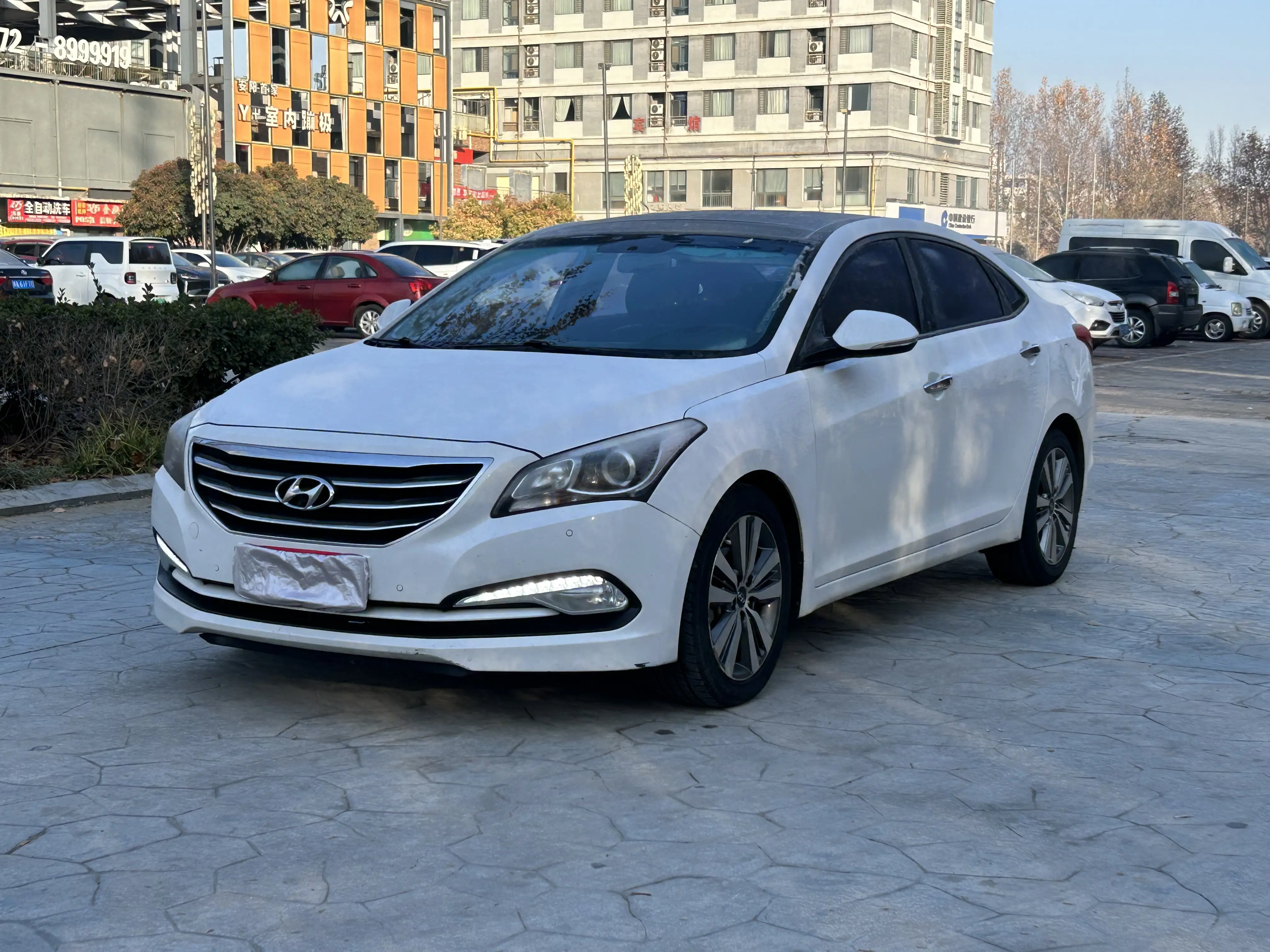 Hyundai Famous pictures  из Китая