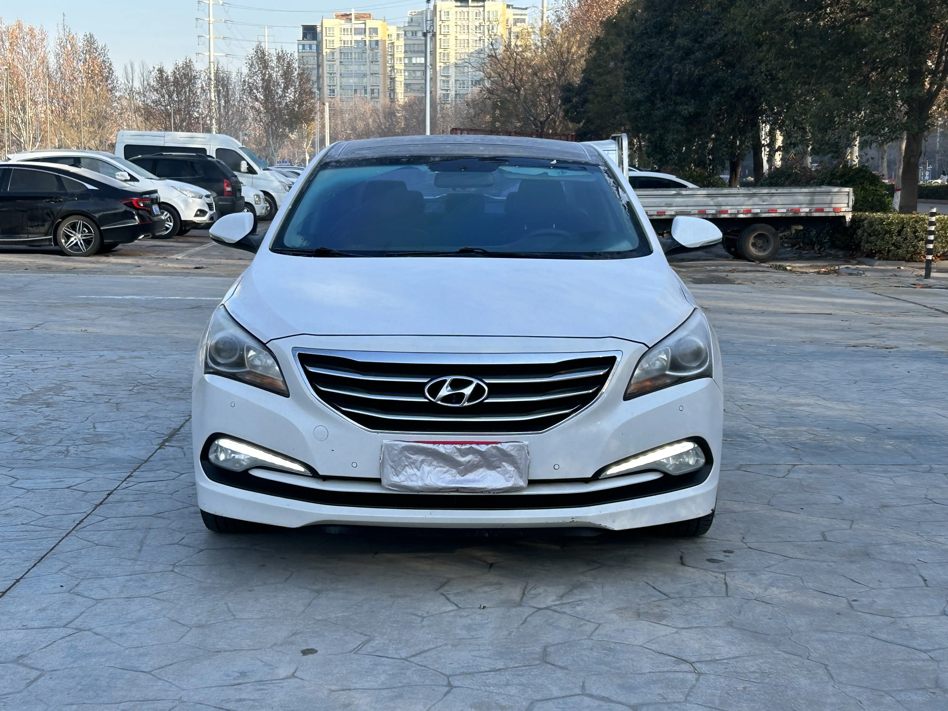 Hyundai Famous pictures  из Китая