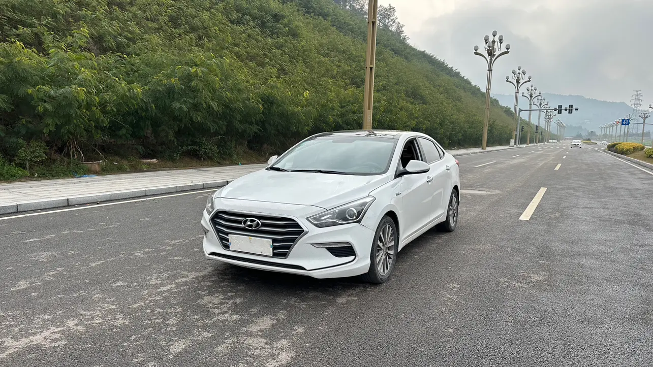Hyundai Famous pictures