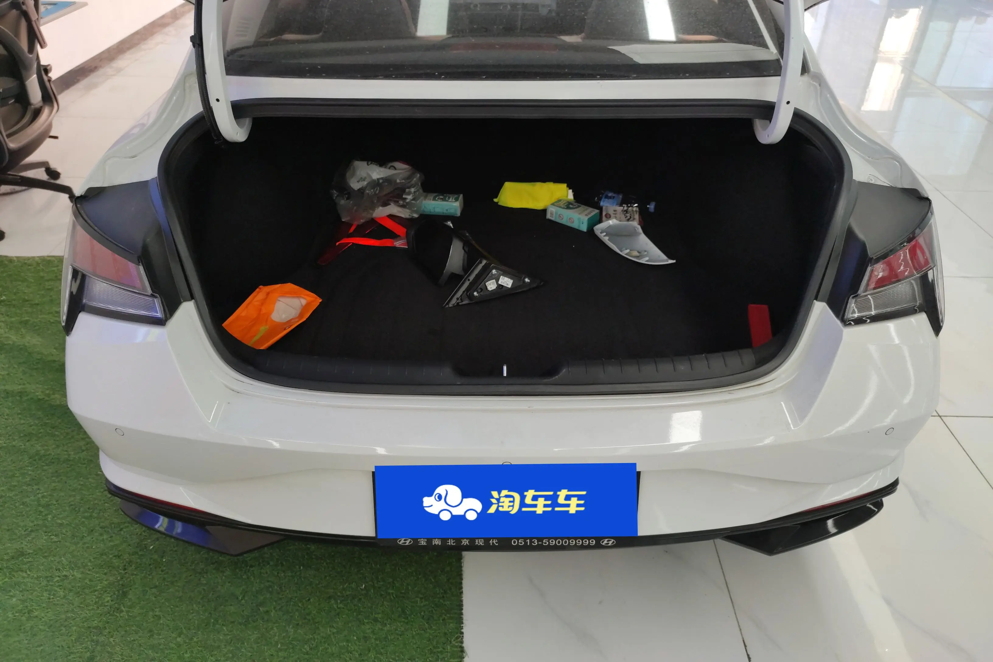 Hyundai Elantra  из Китая