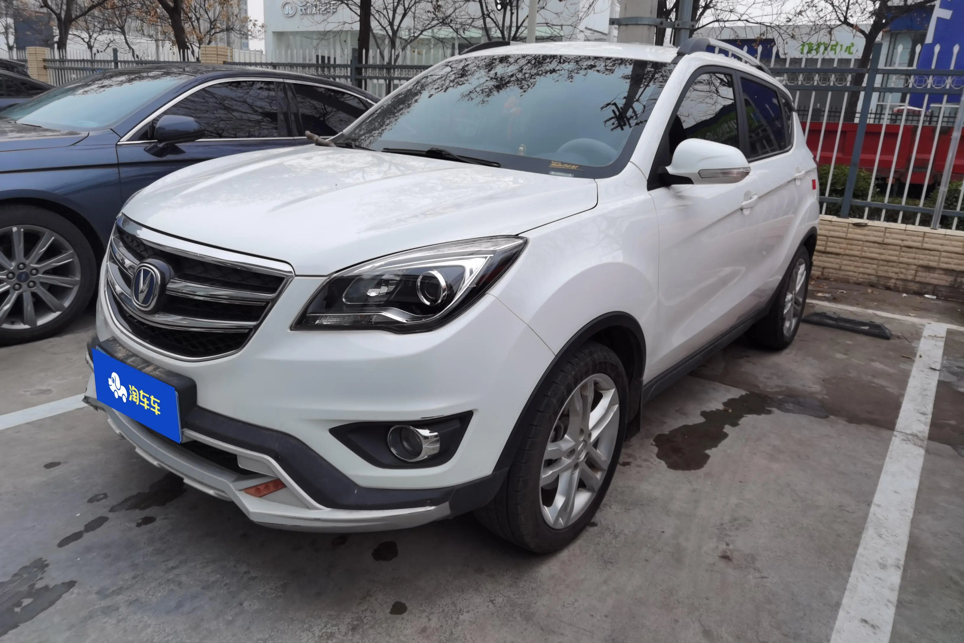 Changan CS35  из Китая