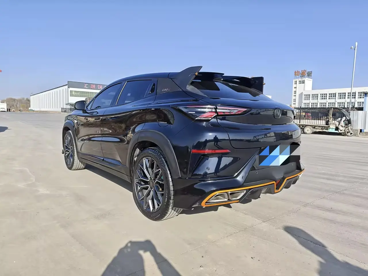 Changan UNI-T  из Китая