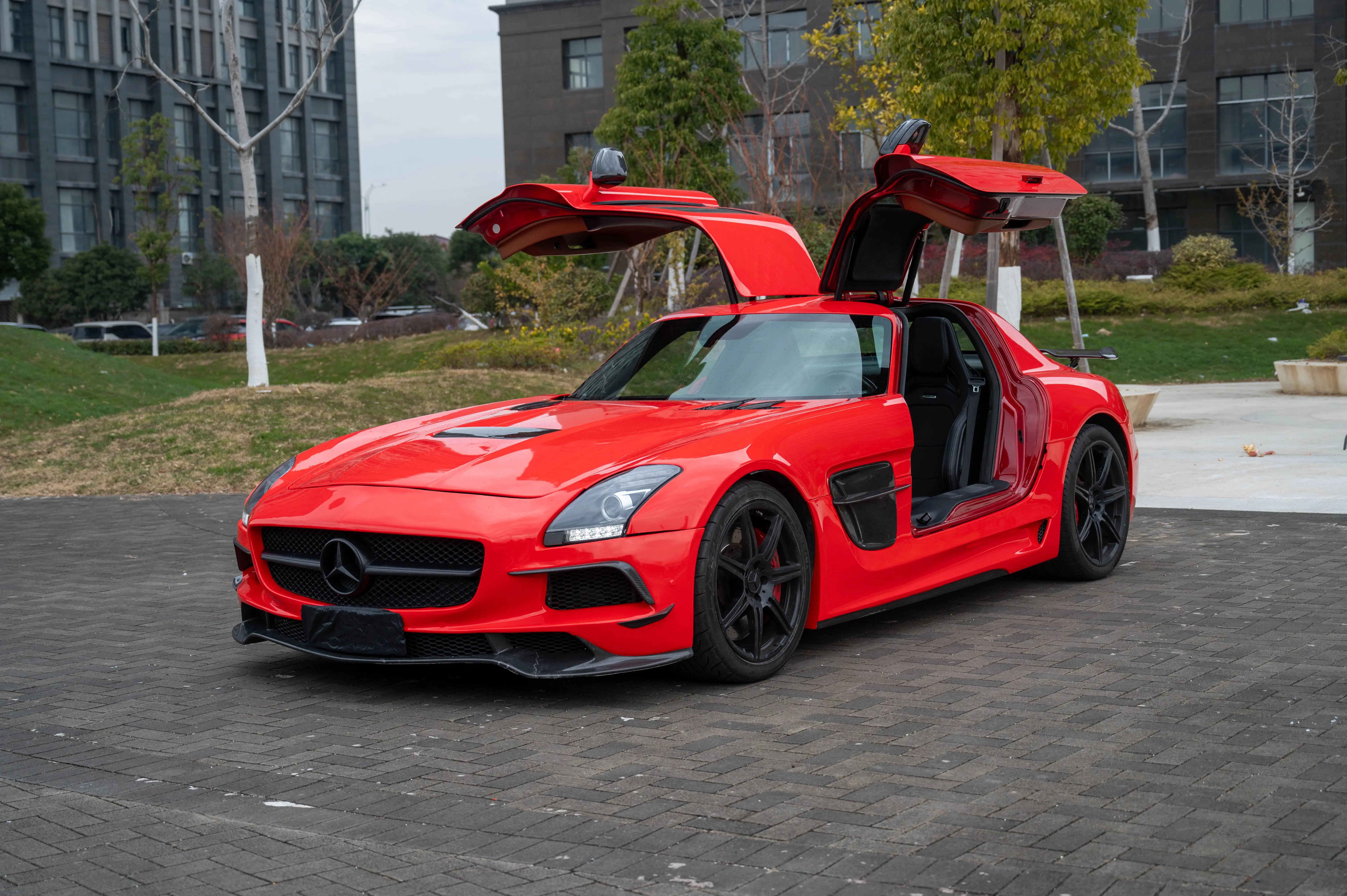 Mercedes-Benz SLS-Class AMG  из Китая