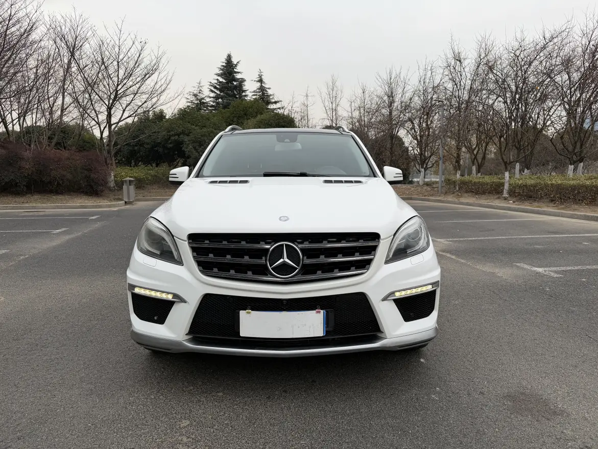 Mercedes-Benz M-Class AMG  из Китая